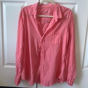 Frank & Eileen button down shirt  color is salmon/coral good condition